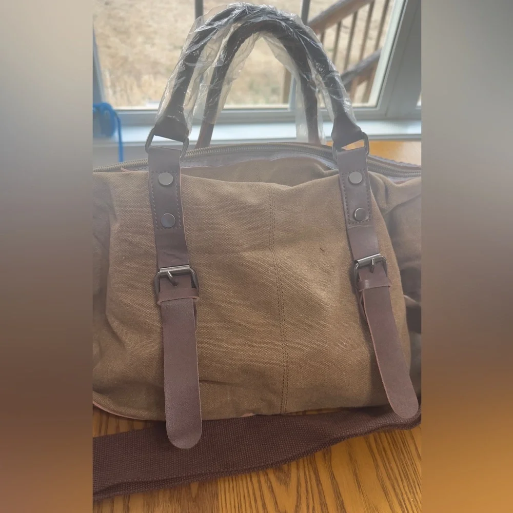 Elegant Brown Canvas and Leather Duffel Bag (bag10)